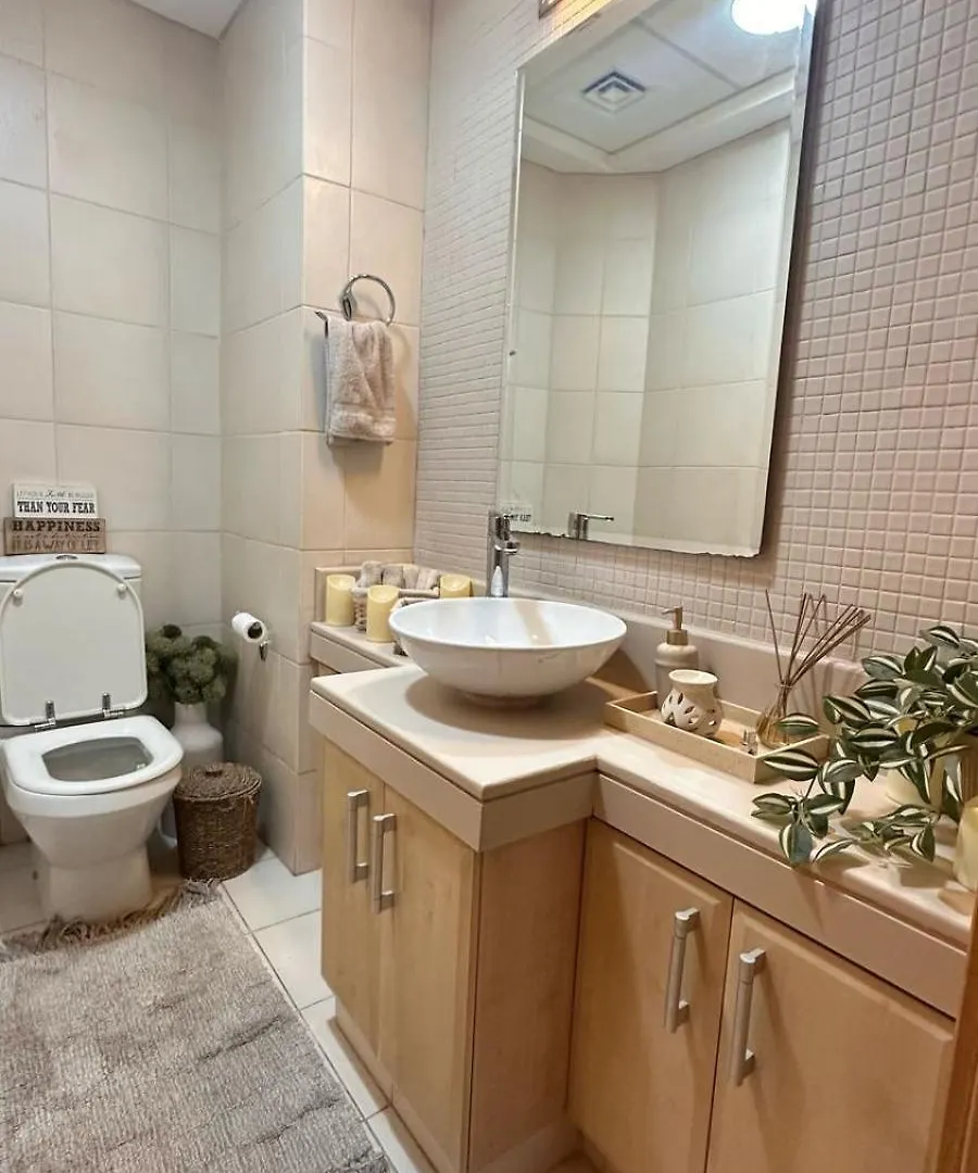 Palm Jumeirah Beach-Access Hideaway Dubai